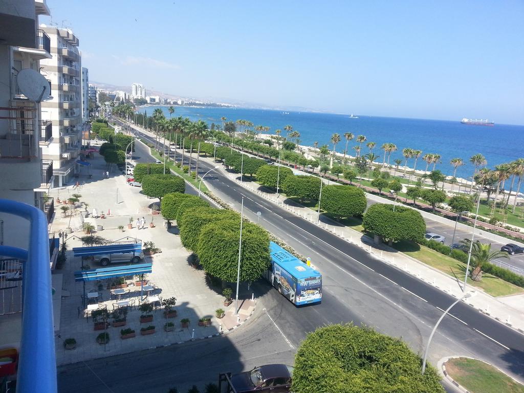 Sea Front & City Center, Amazing Sea View Лимасол Екстериор снимка