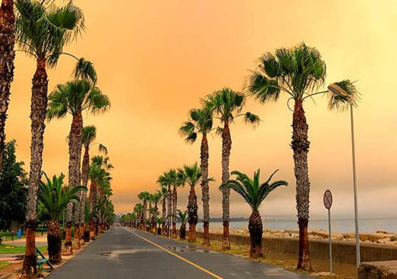 Sea Front & City Center, Amazing Sea View Лимасол Екстериор снимка